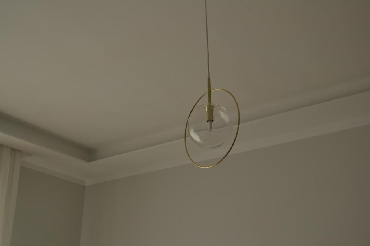 Luna Nuova Couette-café Naples